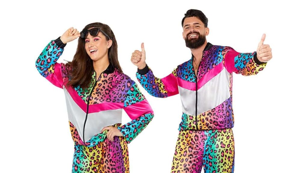 pariskunta naamiaisasut partyking